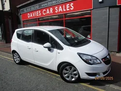 White Used 2017 Vauxhall Meriva MPV | £6,990 (A bit pricey)
