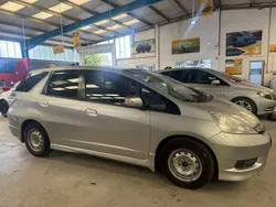 Silver Used 2025 Honda Fit Hybrid Estate | £4,600 (Good price)