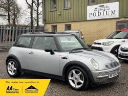 Silver Used 2003 Mini Cooper Hatch Hatchback | £1,990