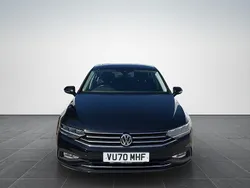 Black Used 2020 VW Passat SE Sedan | £15,395 (Fair price)