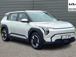 Silver New 2025 Kia EV3 2 SUV | £30,228 (Super price)