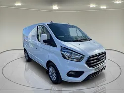 Frozen white (solid paint) Used 2022 Ford Transit Custom Limited | £10,750 (Good price)