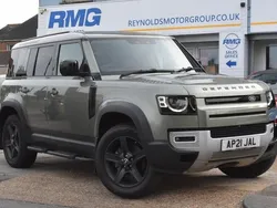 Used 2020 Land Rover Defender SE SUV | £41,999 (Good price)