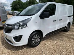 White Used 2019 Vauxhall Vivaro Sportive Van | £9,495 (Fair price)