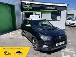 Black Used 2016 Ssangyong Tivoli Hatchback | £4,280 (Fair price)