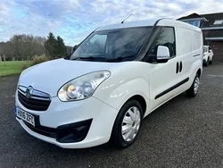White Used 2016 Vauxhall Combo Sportive MPV | £5,490 (A bit pricey)