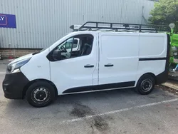 White Used 2016 Vauxhall Vivaro Van | £5,000