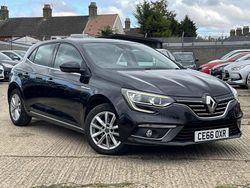 Black Used 2016 Renault Mégane III Dynamique Hatchback | £4,888 (Fair price)