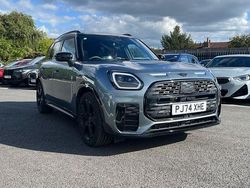 Green Used 2025 Mini Countryman SUV | £34,899 (Fair price)