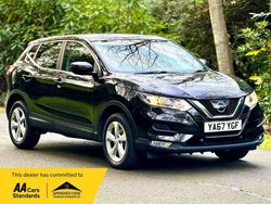 Black Used 2017 Nissan Qashqai Acenta SUV | £6,611 (Fair price)