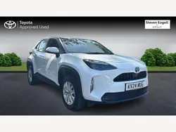 White Used 2024 Toyota Yaris Hybrid Hatchback | £21,434 (A bit pricey)
