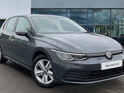 Dolphin grey metallic Used 2022 VW Golf VIII Life | £15,284 (Fair price)