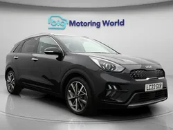 Black Used 2022 Kia Niro 3 SUV | £16,700 (Fair price)