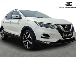 White Used 2019 Nissan Qashqai Tekna SUV | £17,250 (Fair price)