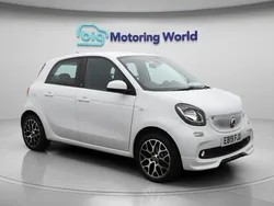 White Used 2019 Smart ForFour Hatchback | £7,700 (Fair price)