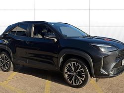 Used 2025 Toyota Yaris Hybrid Estate | £24,285 (Fair price)