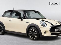 White Used 2020 Mini Cooper Exclusive Hatchback | £15,250 (Fair price)
