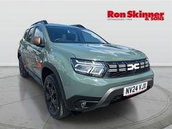 Green Used 2024 Dacia Duster Extreme SUV | £23,999