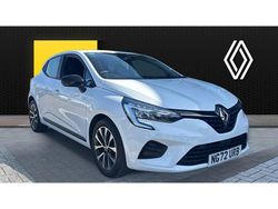 White Used 2023 Renault Clio V Evolution Hatchback | £13,315 (Good price)