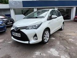 White Used 2015 Toyota Yaris Sport Hatchback | £10,490 (Fair price)
