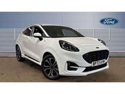 White Used 2023 Ford Puma ST-Line SUV | £15,650 (Fair price)
