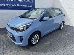 Blue Used 2017 Kia Picanto Hatchback | £7,995 (Fair price)