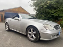 Silver Used 2000 Mercedes SLK320 Cabriolet | £2,995 (Expensive)