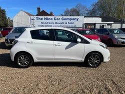 White Used 2014 Toyota Yaris Hatchback | £7,295 (Fair price)