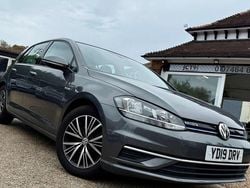 Grey Used 2019 VW Golf VII SE Hatchback | £11,489 (Fair price)