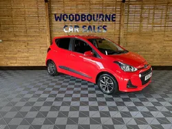 Red Used 2019 Hyundai i10 Premium Hatchback | £9,995 (Fair price)