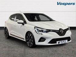 White Used 2021 Renault Clio V Version S Hatchback | £13,290 (Fair price)