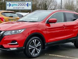 Red Used 2021 Nissan Qashqai N-Connecta SUV | £12,595 (Super price)