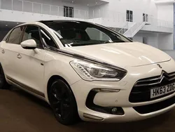 White Used 2013 Citroën DS5 Hatchback | £4,590 (Fair price)