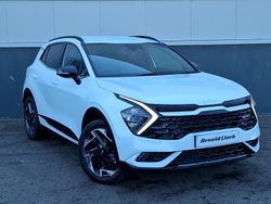 Premium paint fusion white New 2025 Kia Sportage GT-Line SUV | £32,498 (Good price)