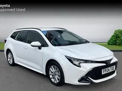 White Used 2024 Toyota Corolla Sport Estate | £23,551 (Fair price)