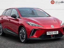 Tri coat dynamic red Used 2023 MG MG4 EV Trophy Hatchback | £14,324 (Fair price)