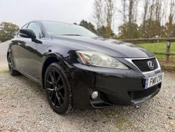 Black Used 2011 Lexus IS200d Sedan | £3,495