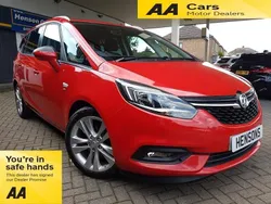 Red Used 2017 Vauxhall Zafira SRi MPV | £9,995
