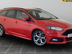 Red Used 2017 Ford Focus ST Estate | £10,495 (Super price)