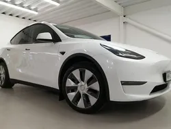 Used 2022 Tesla Model Y Long Range AWD SUV | £22,000 (A bit pricey)