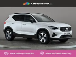 White Used 2022 Volvo XC40 Plus SUV | £20,197 (Fair price)