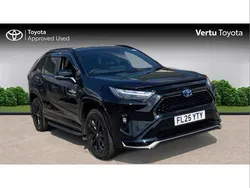 Black Used 2025 Toyota RAV4 Hybrid Design SUV | £38,691 (Fair price)