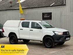 White Used 2019 Toyota HiLux Active Pickup | £13,990 (Super price)