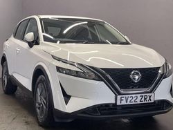 White Used 2022 Nissan Qashqai Acenta Premium SUV | £14,999 (Good price)