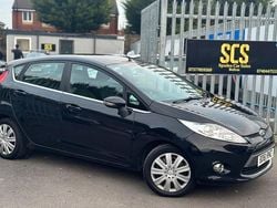 Black Used 2012 Ford Fiesta Zetec Hatchback | £2,495 (Good price)