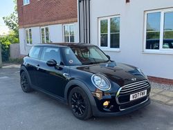 Black Used 2017 Mini Cooper Hatch Hatchback | £4,895 (Good price)
