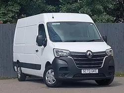 White Used 2023 Renault Master Business Van | £17,498 (Good price)