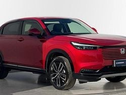 Premium plus crystal red Used 2025 Honda HR-V Advance SUV | £27,652 (A bit pricey)