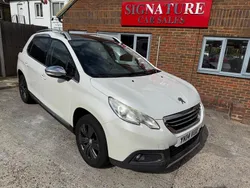 Pearlescent white Used 2014 Peugeot 2008 Allure SUV | £4,295 (Fair price)