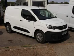 White Used 2020 Peugeot Partner MPV | £7,995 (Good price)